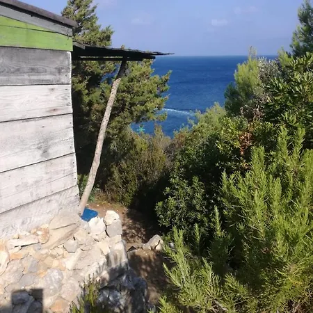 Islandescape-bisevo Loža *
